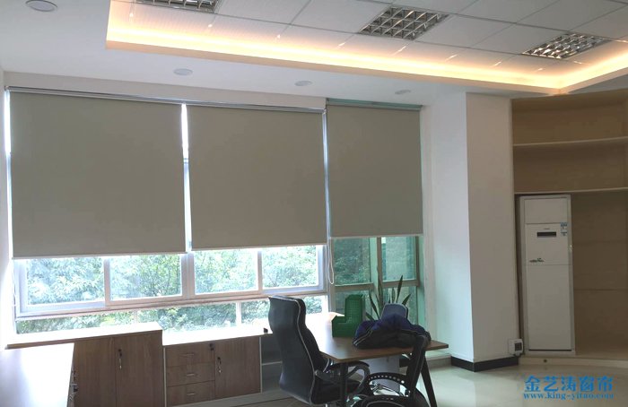 禪城區(qū)張槎辦公室窗簾定做——遮陽(yáng)卷簾窗簾